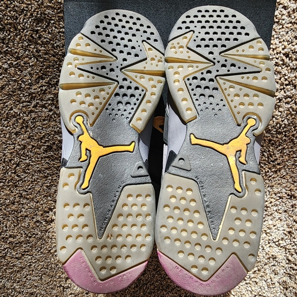 Air Jordan 6 Retro GS 'Bordeaux' - Picture 3 of 7